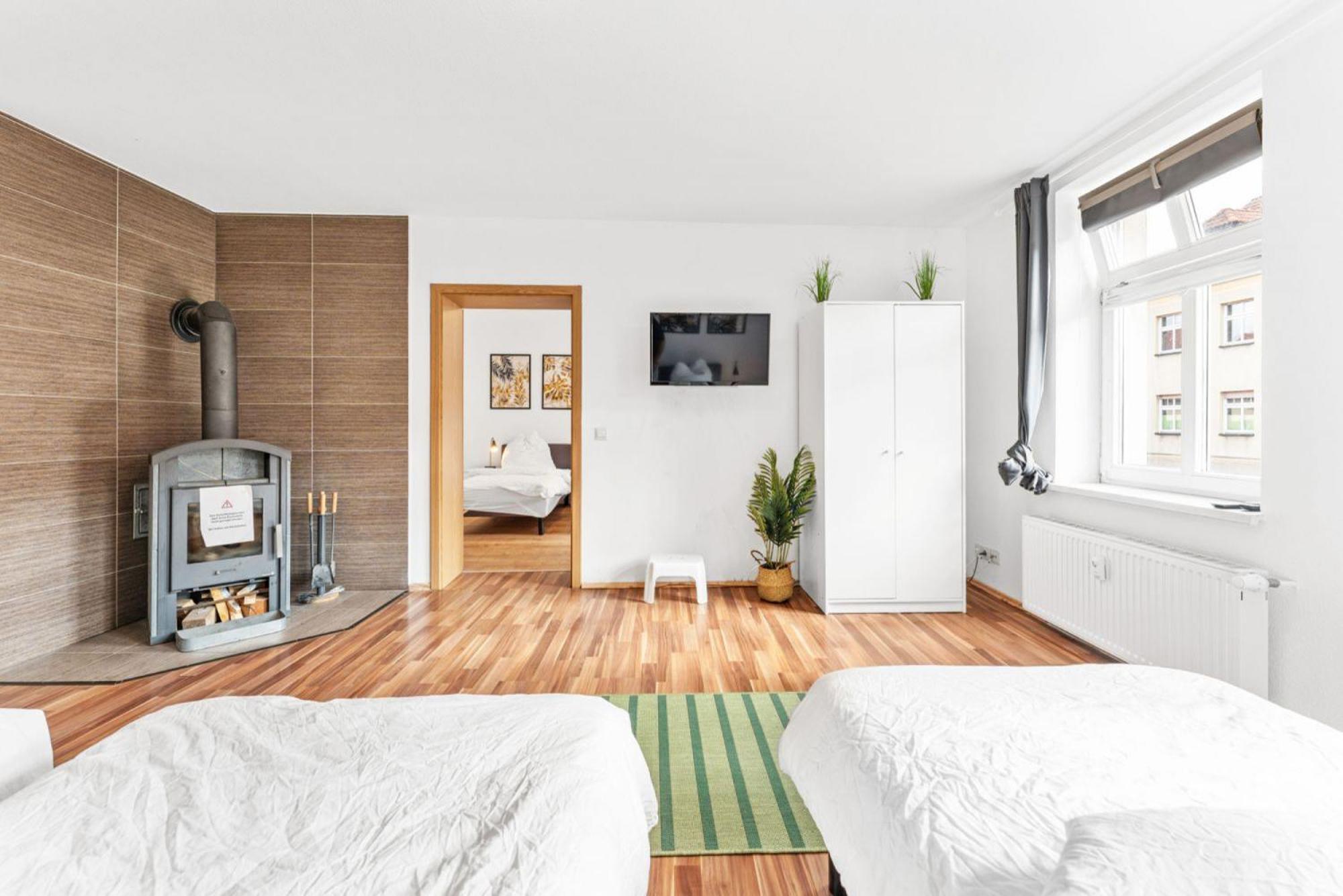 Cosy Apartment With Balcony And Fireplace Jüterbog Exteriör bild
